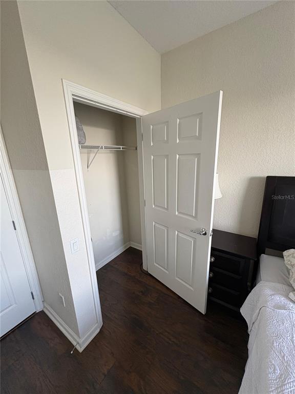 Building Photo - 4102 Breakview Dr
