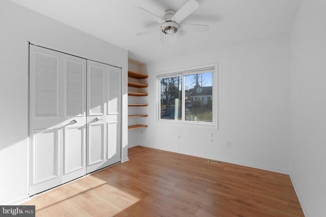 Building Photo - 2636 East Side Dr