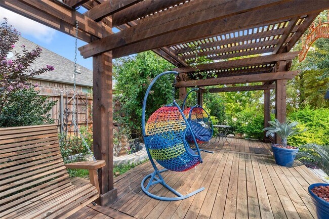 Building Photo - Resort-Style Living in the Heart of Dalton Ranch