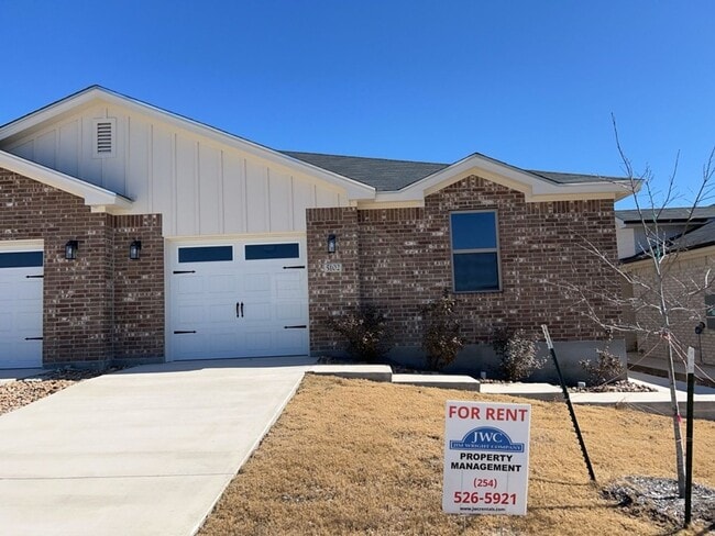 Building Photo - 5102 Rose Petal Ct