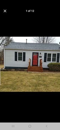 Building Photo - Hart Ave.