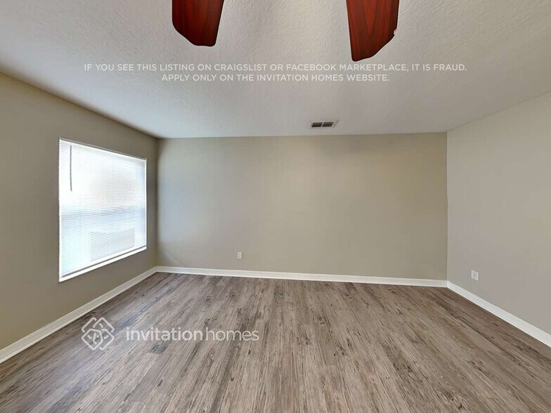 Building Photo - 606 Skyridge Rd