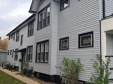 Building Photo - 1629-1631 N Franklin Pl