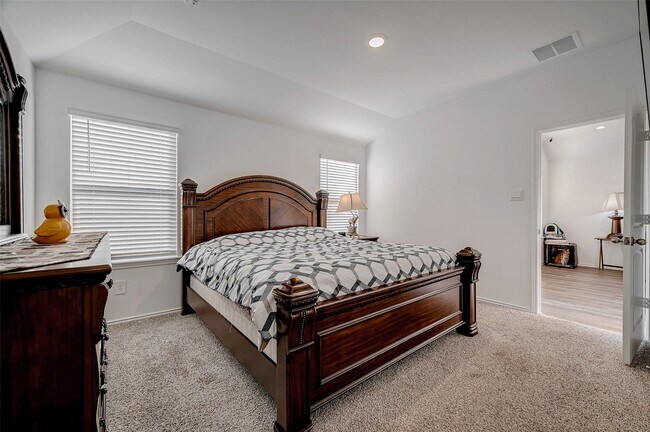 Building Photo - 24307 Oriole Summit Dr