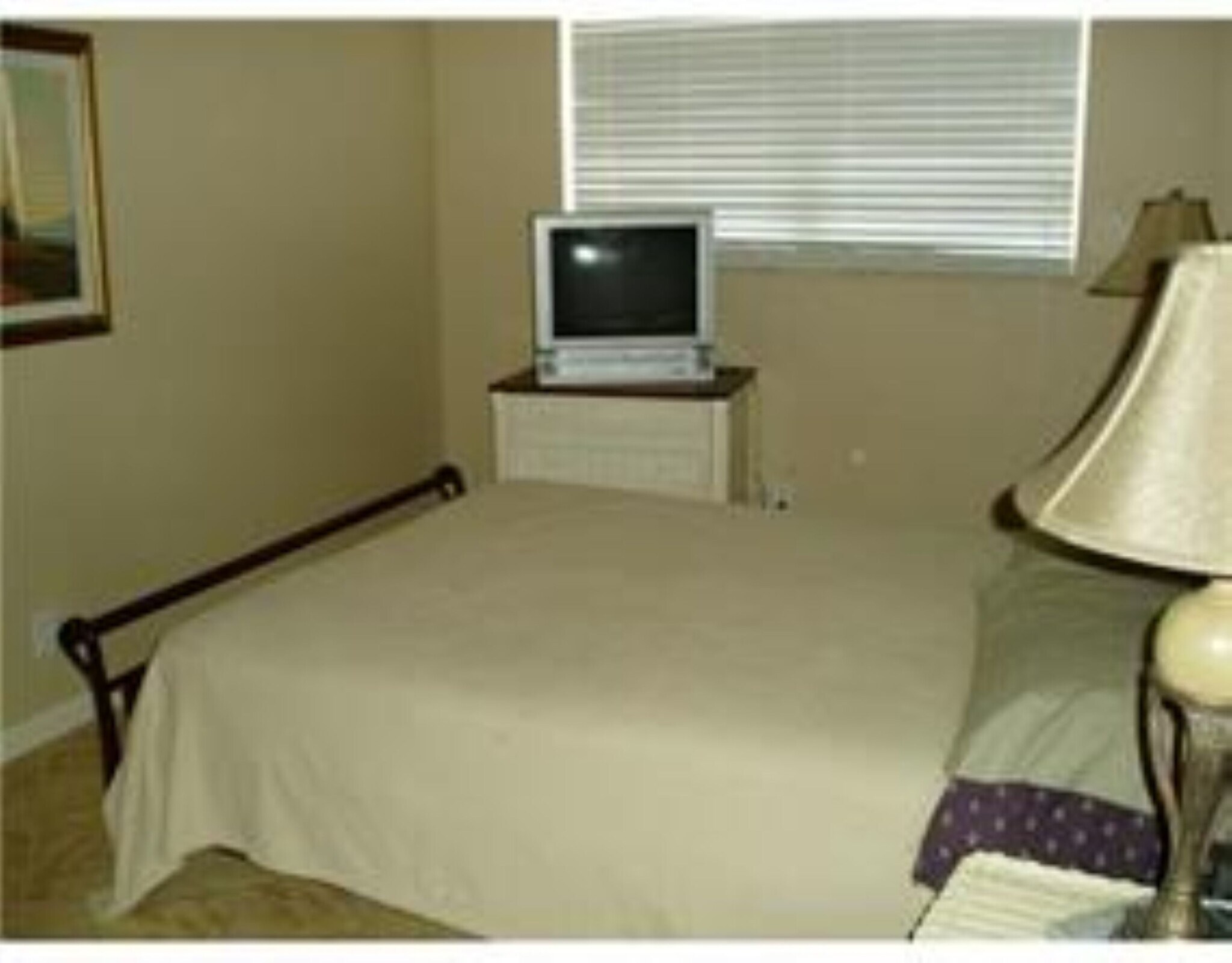 Building Photo - 4051 NE 13th Ave