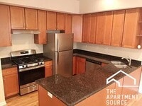 Building Photo - 4008 S Calumet Ave