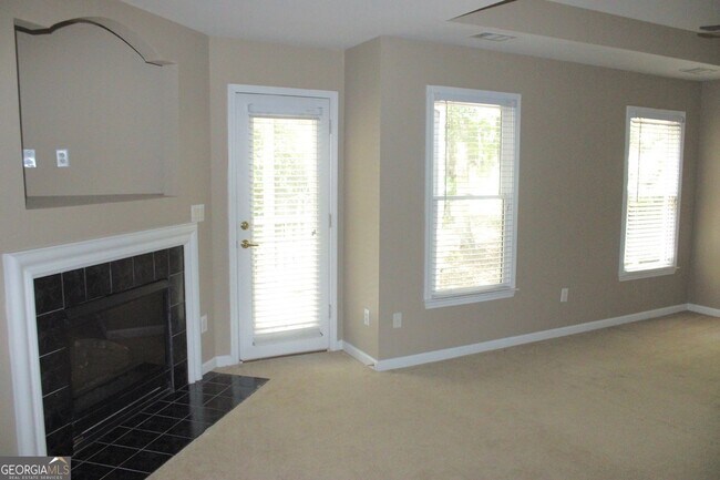 Building Photo - 356 Regal Pines Ct