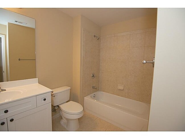 Building Photo - 10292 Quadrant Ct
