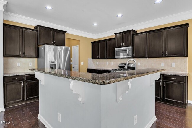 Building Photo - 211 Westgrove Ct