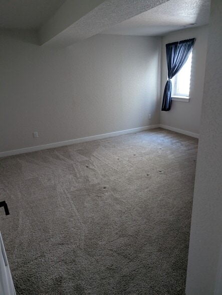 Basement Bedroom - 3604 S Olathe St