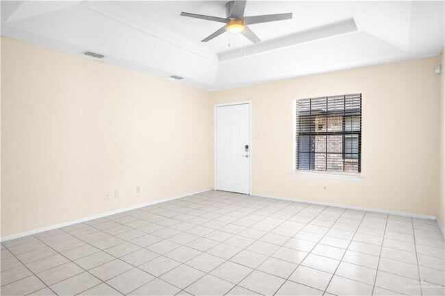 Building Photo - 7105 N 8th St