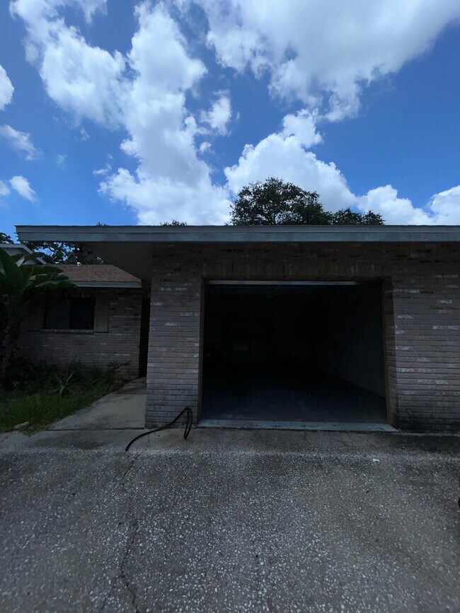 Garage - 6501 72nd Ave N