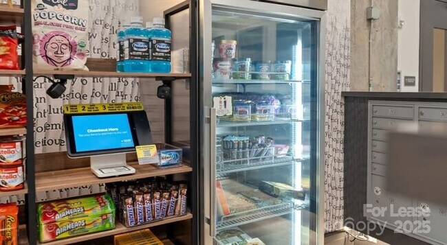 Building Photo - 145 New Bern St