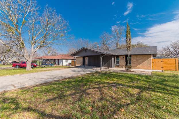 Building Photo - 1813 Magnolia Dr