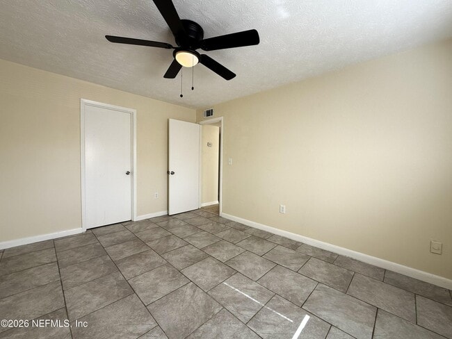 Building Photo - 3661 Boone Park Ave