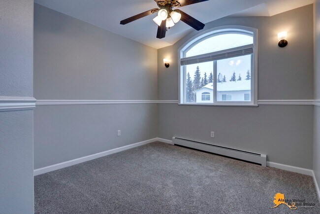 Building Photo - 8403 Duben Ave