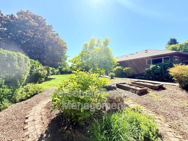 Building Photo - 1308 NW 50th St