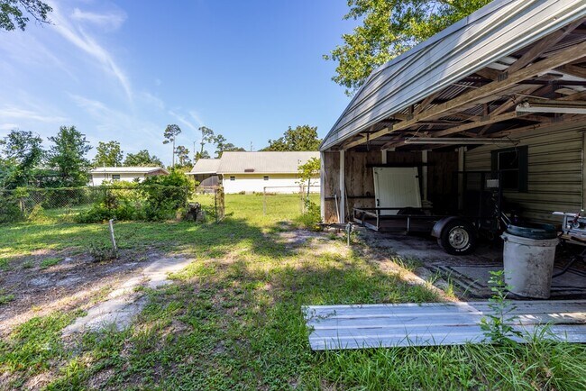 Building Photo - 121 Westcott Cir