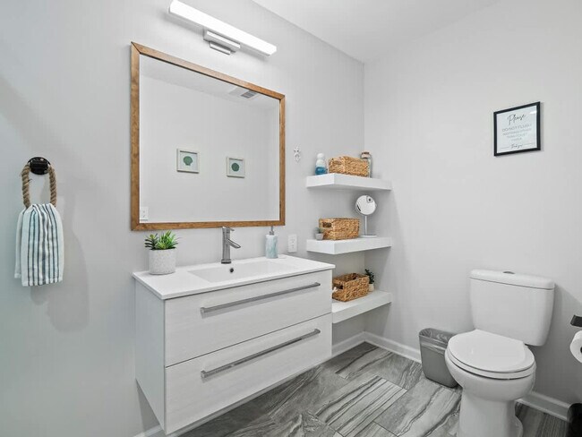 Building Photo - 3581 Mong Ave
