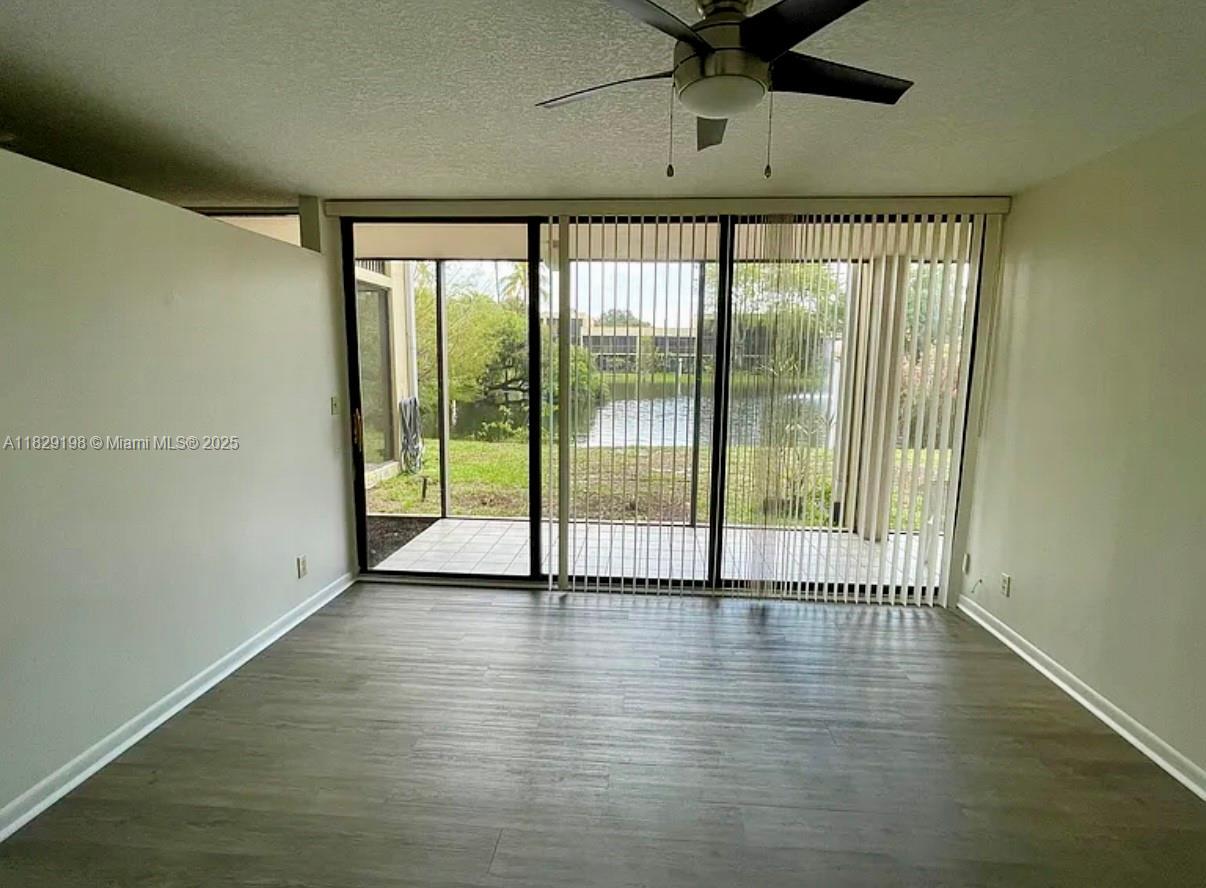 Building Photo - 2941 SW 87th Ave