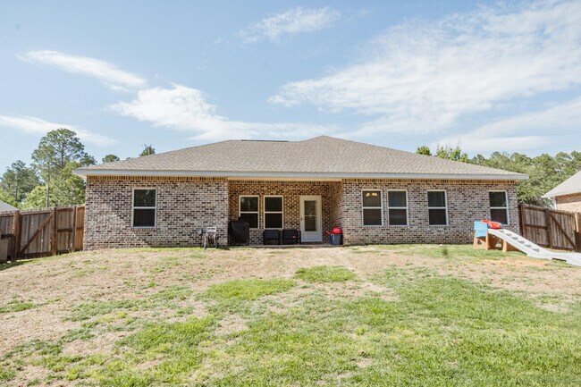Building Photo - 1512 Long Needle Ct