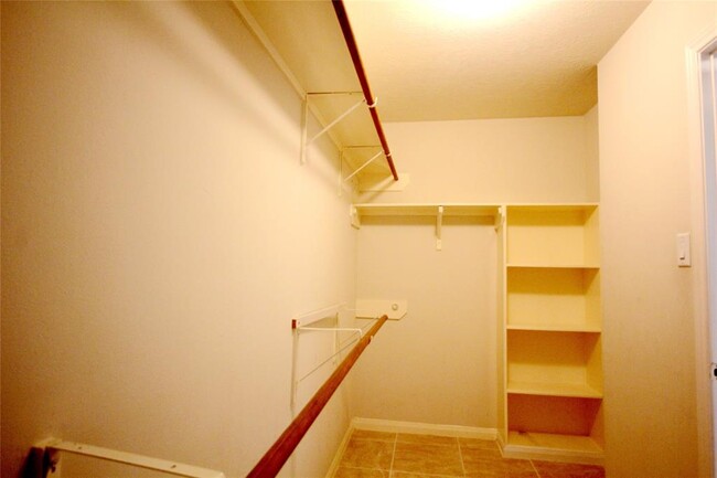 Building Photo - 71 Atascadero Dr