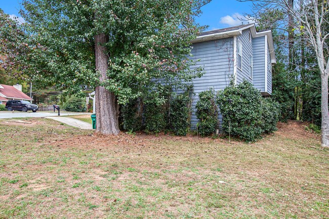 Building Photo - 4 bdrm, 2.5 bath in Lithonia