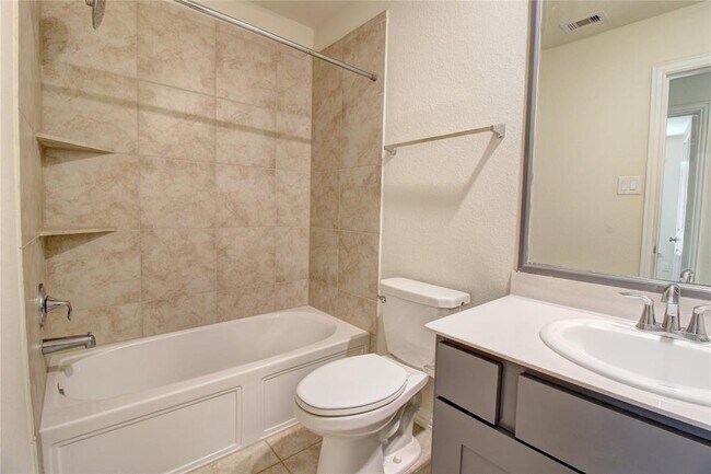 Building Photo - 22623 Judge Davis Ct