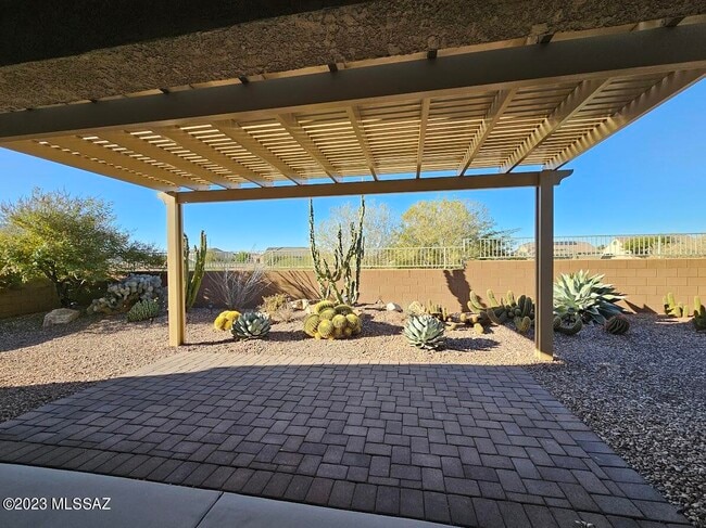 Building Photo - 9831 N Melandra Way