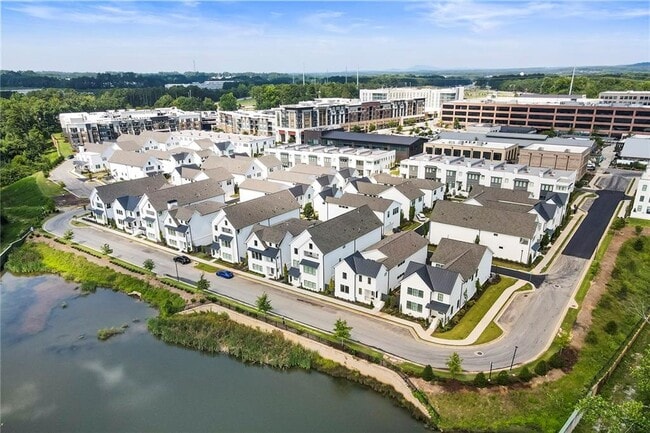 Building Photo - 6715 Halcyon Way