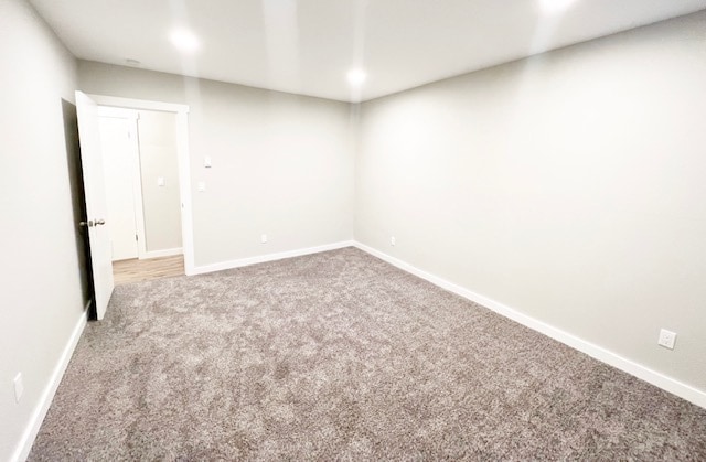 Building Photo - 4610 Fir Dr NE