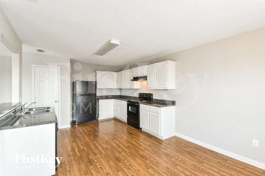 Building Photo - 5722 Wildcat Canyon