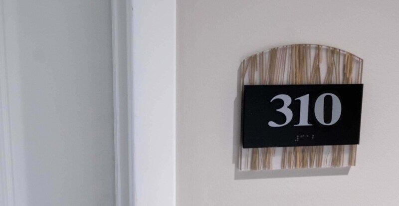 Primary Photo - 103 N 1st St