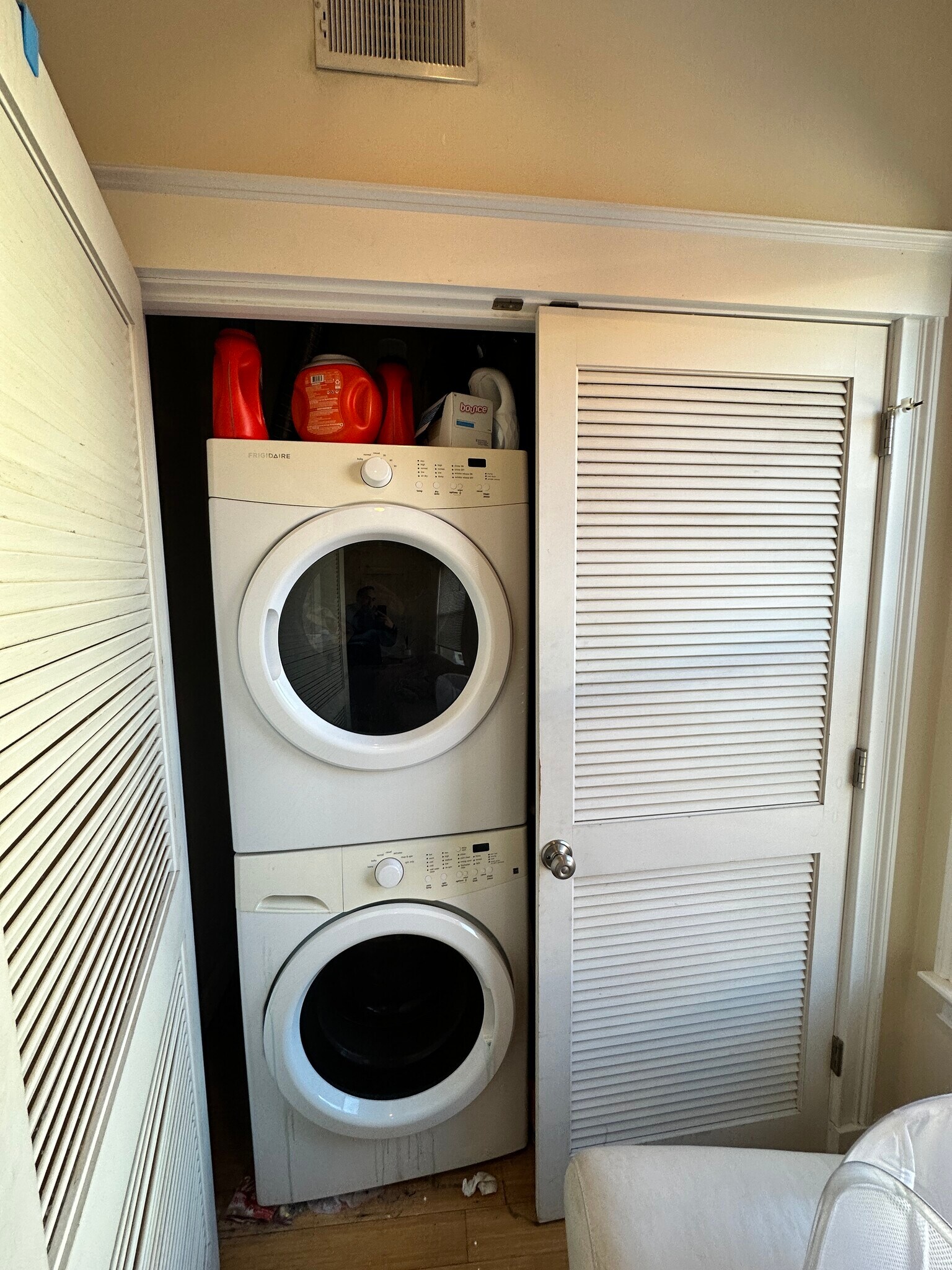 Building Photo - 1625 Tremont St