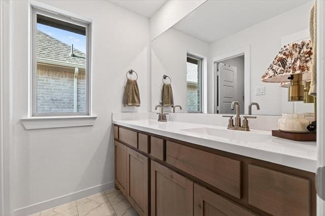 Building Photo - 1908 Elm Pl