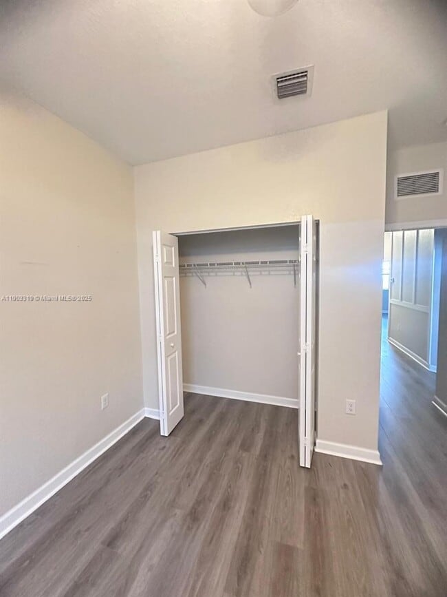 Building Photo - 15440 SW 119th Terrace