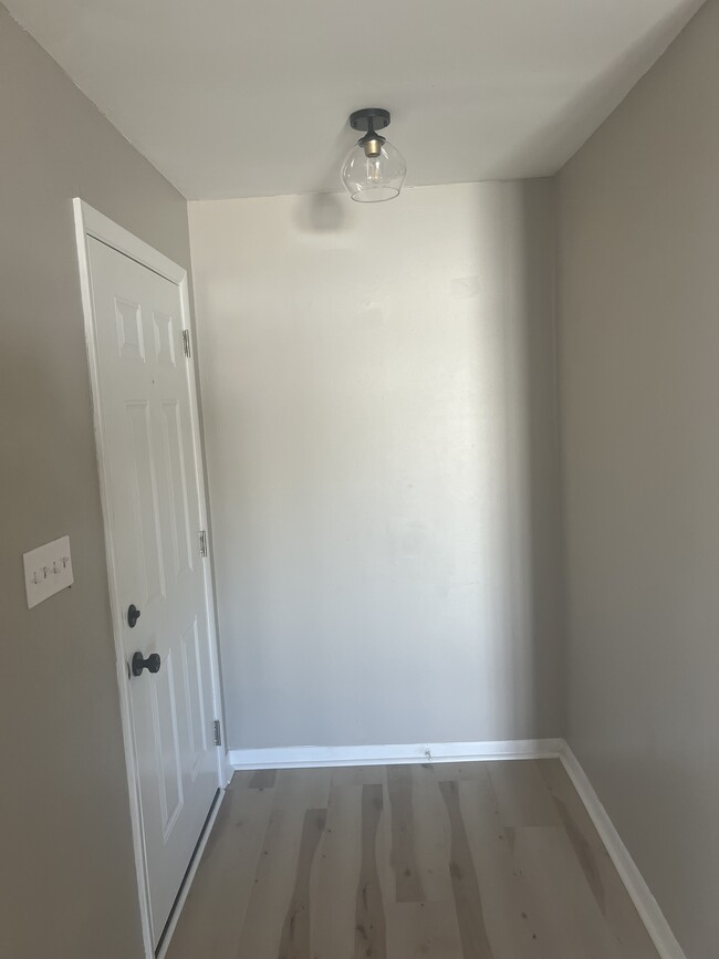 Building Photo - 1769 Fairview Shores Dr