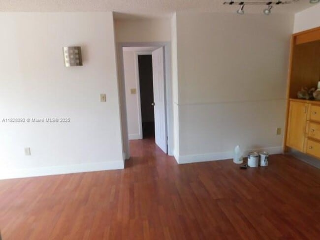 Building Photo - 5900 SW 127th Ave