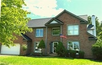 Building Photo - 242 Ravenshollow Dr