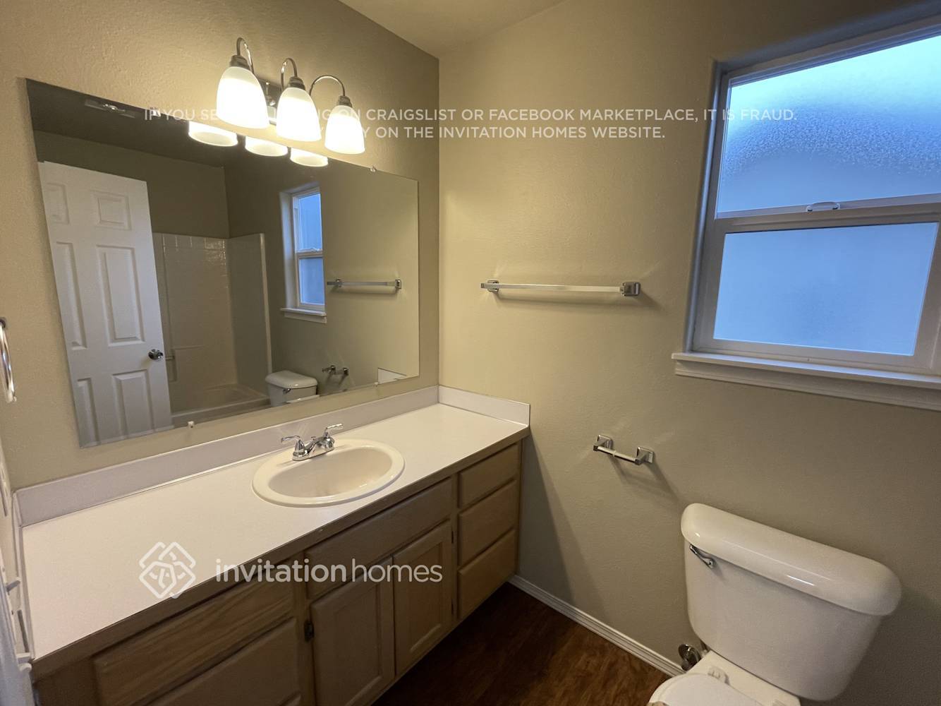 Building Photo - 7420 46th Pl NE