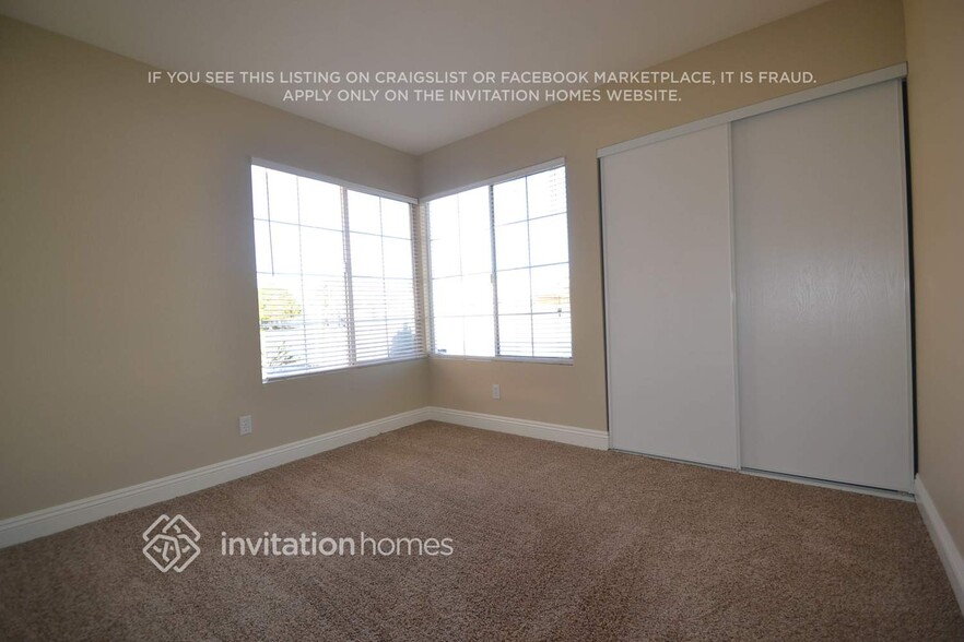 Building Photo - 2265 Black Bush Ln