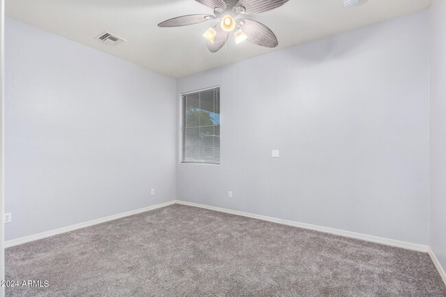 Building Photo - 14094 W Edgemont Ave