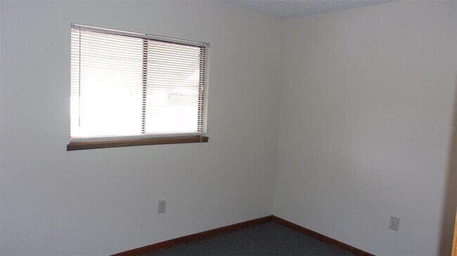 Building Photo - 10081 SW 97th Ct