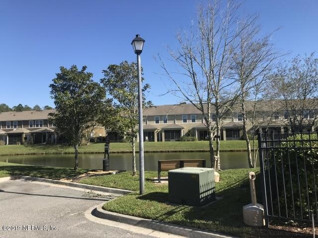 Building Photo - 12996 Spring Rain Rd