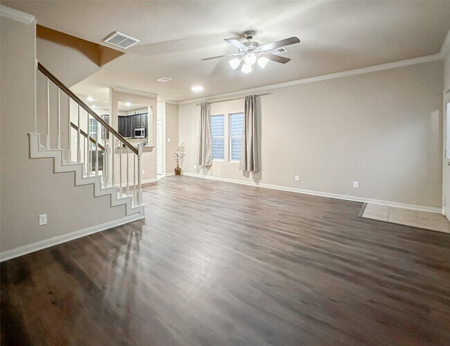 Building Photo - 16771 Mammoth Springs Dr