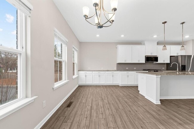 Building Photo - 2247 Pink Hawthorn Dr