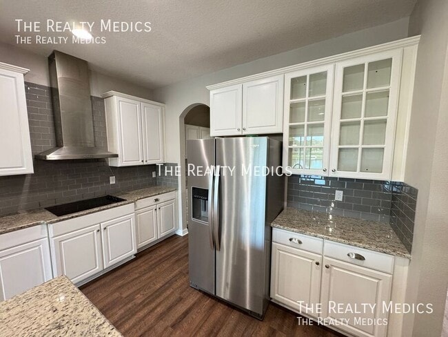 Building Photo - 5107 Appenine Loop W