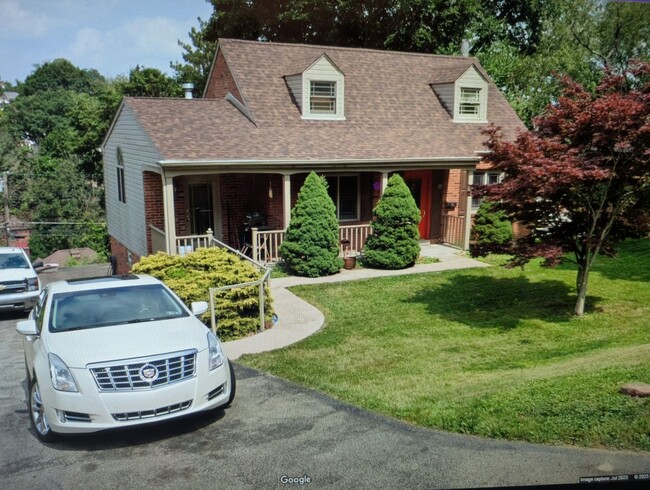 Primary Photo - *****GEM OF HOUSE IN PLEASANT HILLS***HUG ...