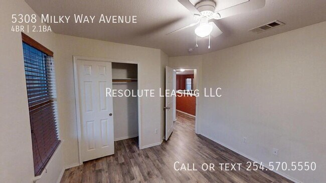 Building Photo - 5308 Milky Way Ave