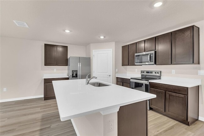 Building Photo - 2924 NE 20th Ter